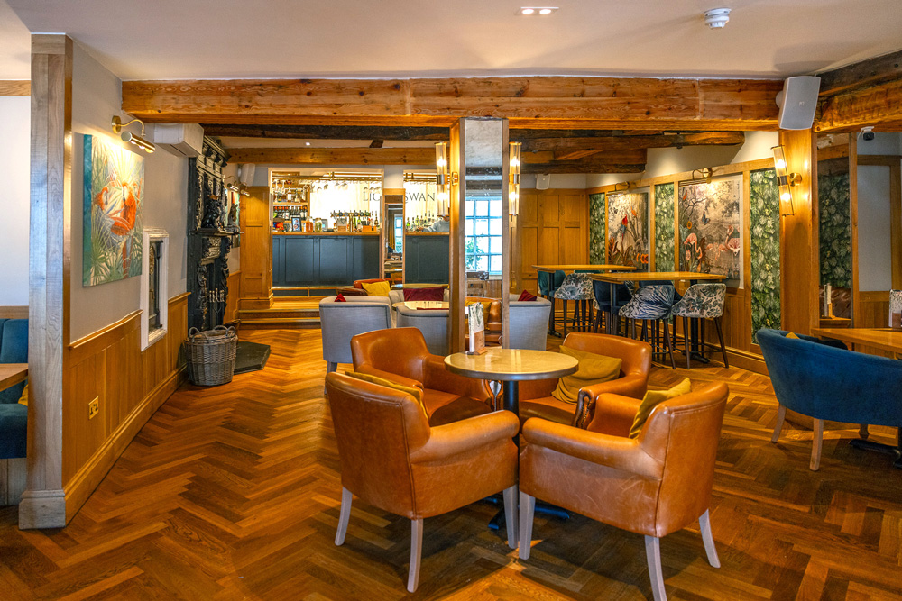 LS-3K0A5276 lion and swan congleton restaurants and bars