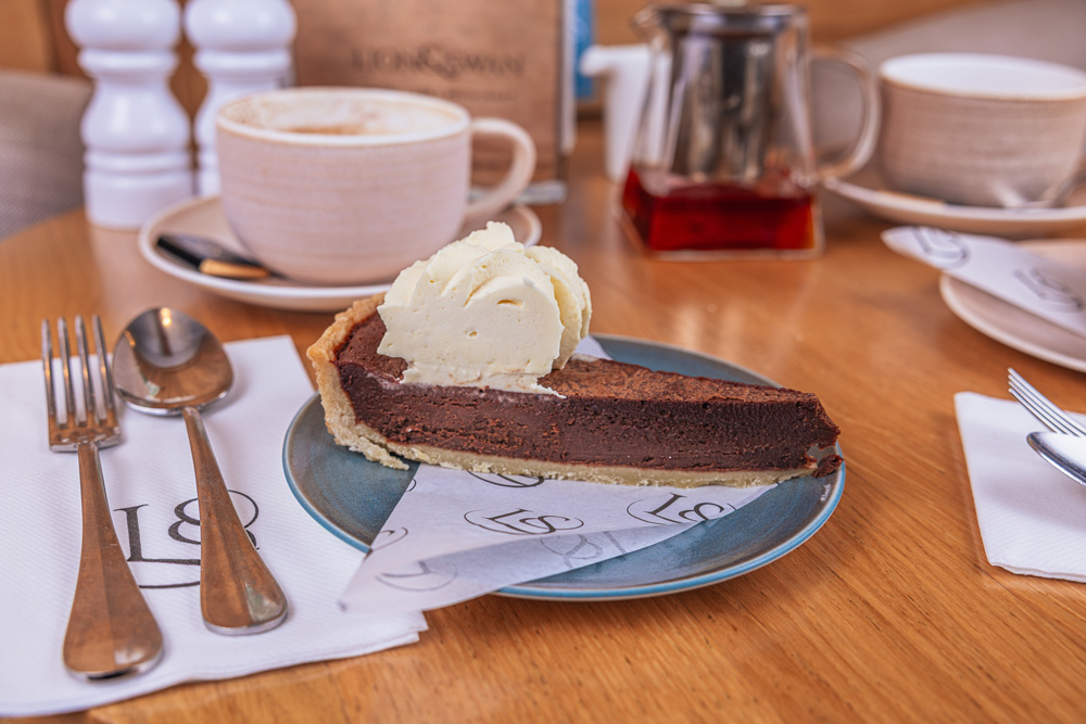 LS-CoffeeCake-3K0A0874 Lion & Swan fresh coffee and cake